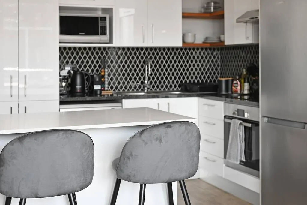 Apartment Bella - Stylish 1-Bed Apt In Trendy De Waterkant With Balcony Cape Town South Africa