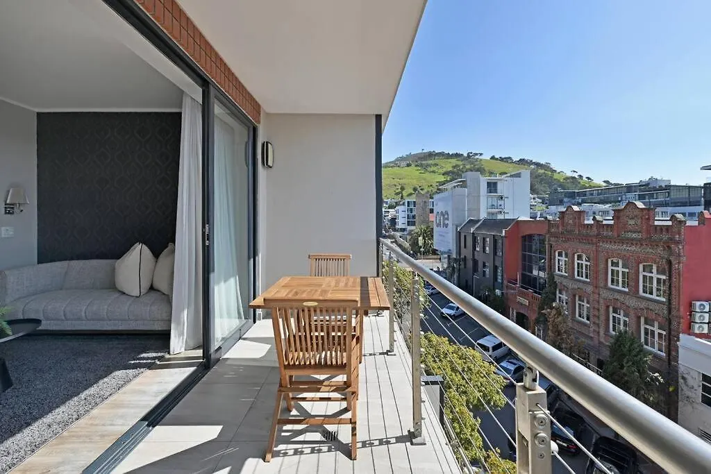 Bella - Stylish 1-Bed Apt In Trendy De Waterkant With Balcony Cape Town South Africa