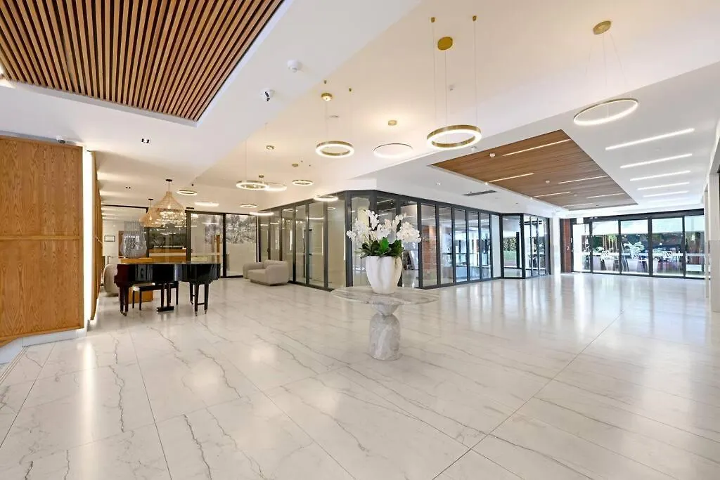 Bella - Stylish 1-Bed Apt In Trendy De Waterkant With Balcony Cape Town 0*,  South Africa